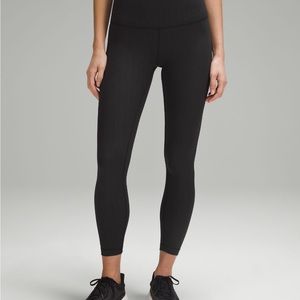 Lululemon wunder train size 8